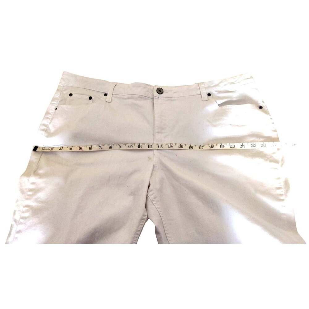 Merona Women's White Capri Pants Size 22W Stretch Cotton-Spandex Blend-Sm Stain - Picture 8 of 11